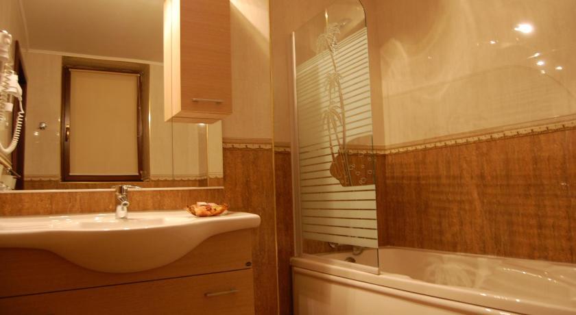 Hotel Esprit Brașov Zimmer foto